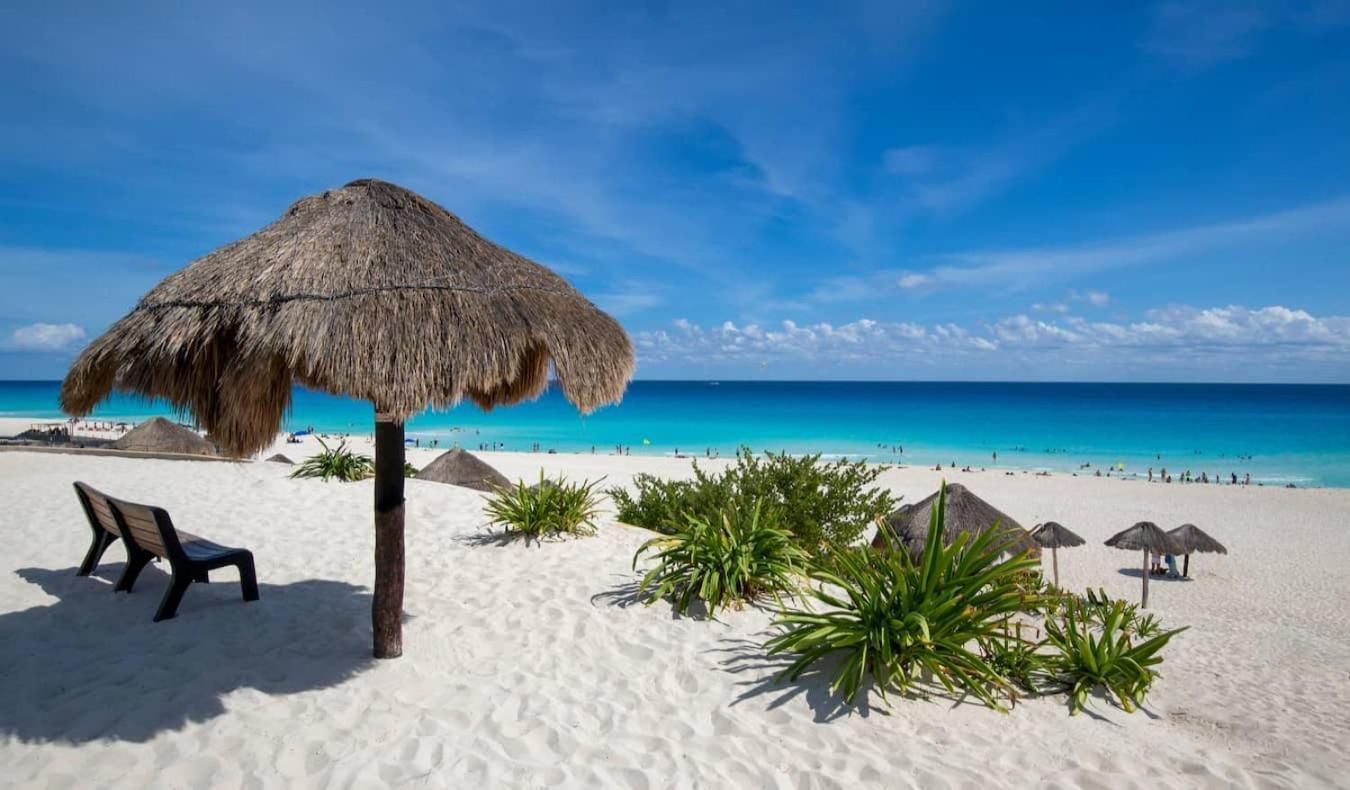 Yikal Suites By Andiani Travel Cancún Eksteriør bilde